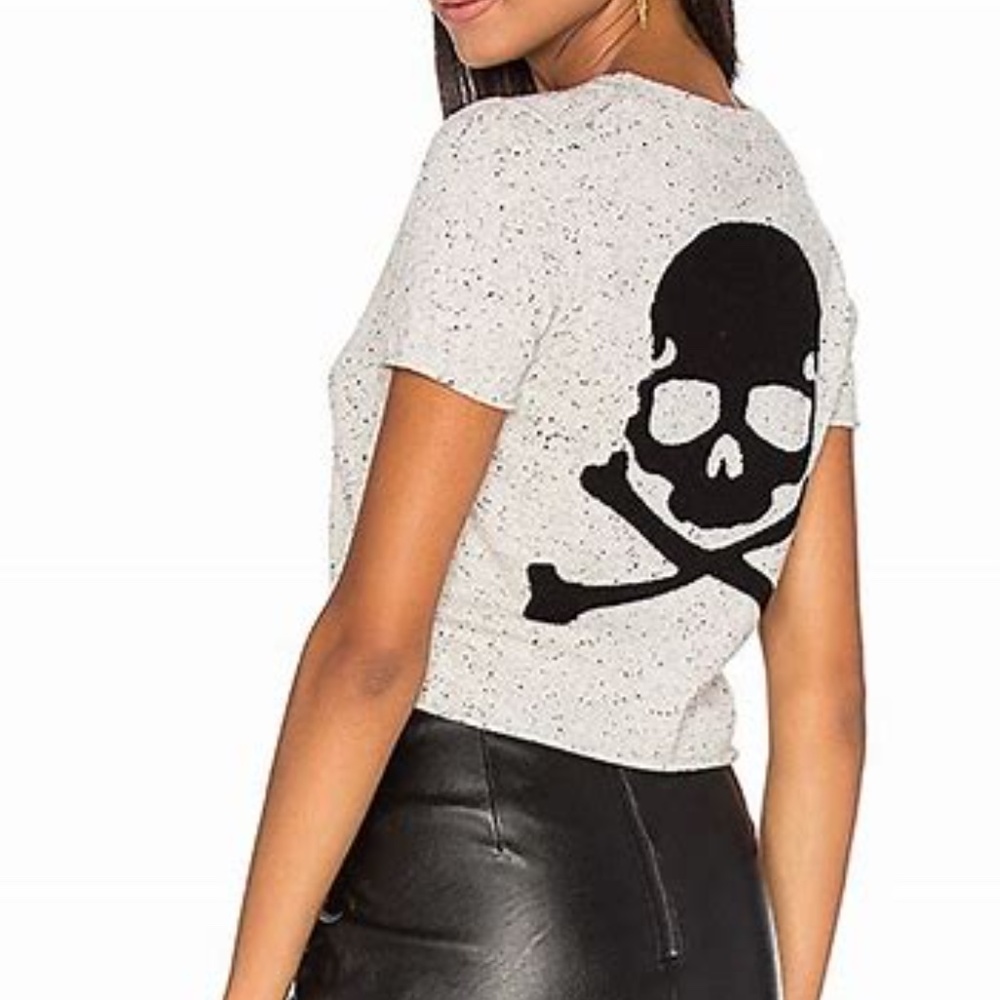 Skull sweater